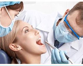 CEOP - Centro de Especialidades Odontológicas Premium odontologo con paciente